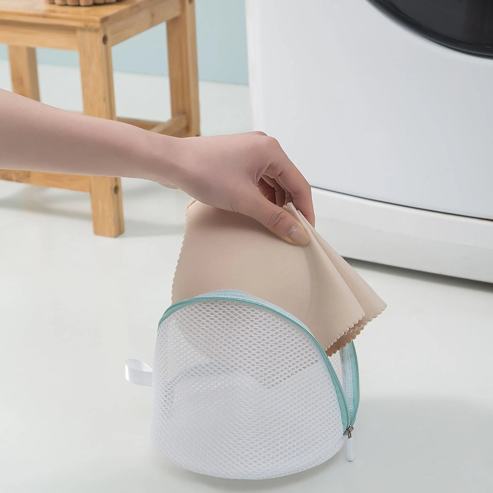 Maddie's Mesh Wash Bag
